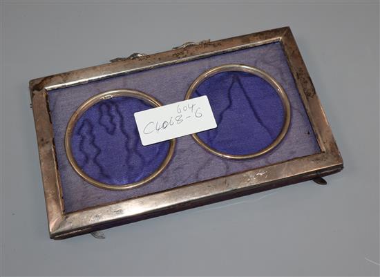 An Edwardian silver mounted rectangular photograph frame, Henry Matthews, Birmingham, 1905, 18.7cm.